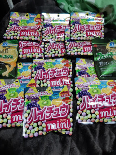 【速報】ハイチュウいっぱい買ってきたｗｗｗｗｗｗｗｗ
