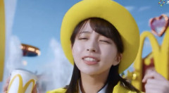 【動画】マクドCMの新しい女、やっぱり食ってない