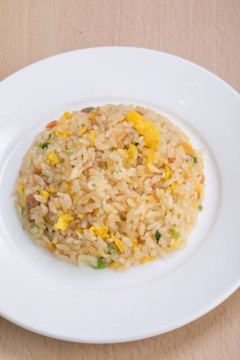 チャーハンって正直もう冷凍チャーハンでええよな