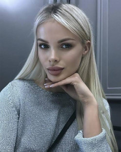 【画像】ロシアの美人インフルエンサー、恋人との別れ話のもつれでお米にされる🍚