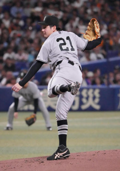 竹丸和幸 ドラ1 防御率3.94 8勝9敗 ←これｗｗｗｗｗｗｗｗｗｗｗ