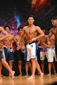 寺田心くん、ボディビル大会で魅せた肉体がエグすぎるwwwwww