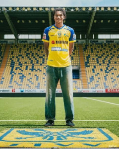 【朗報】サッカー日本代表、遂に待望の大型ボランチが誕生するｗｗｗｗｗｗｗｗｗ
