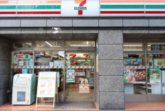 【悲報】セブンイレブンの「オワコン化」、始まる