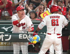 カープ新井監督が石原の阪神森下へのリードに苦言「大いに反省してもらいたい」