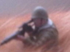 そこは危険な戦場だった…