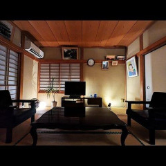 【悲報】やっぱ子供部屋おじさんって怪物だわ・・・・・・・・・