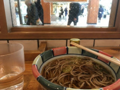 東京の立ち食いそば屋多すぎやろ・・・・・・