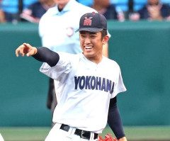 【高校野球】3回戦  横浜 5-2 霞ヶ浦　小野が3安打3打点、リリーフ登板の織田が4回無安打無失点　横浜が逆転で2年連続ベスト8進出