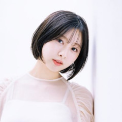 始球式の元日向坂・富田鈴花さんの脚の筋肉がアスリート過ぎると話題にｗｗｗ （※画像あり）
