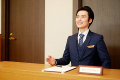 【悲報】15時チェックインのホテルに来たんやけどまだ清掃ができてませんとか言われたんやが