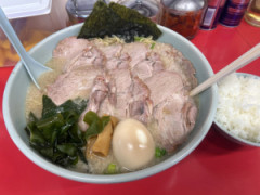 ラーメンショップやがとなりのおっさんがおんJしとる