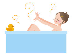 足立梨花、人妻の入浴レアショットでむちむちの太ももを見せつける