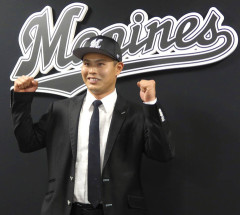 山﨑剛っていい選手なのにどうして戦力外になったんだ？