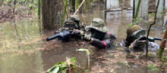【動画】豪雨でサバゲーフィールド水没→腰まで浸かってそのまま戦闘開始ｗｗｗｗ