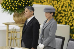 天皇陛下「深い反省」「戦争が繰り返されぬこと願う」