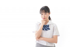 姪っ子メスガキ「わたし陰キャでさー」ワイ「でも化粧できてるやんｗｗｗｗｗｗ」⇒