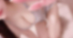 【画像】元ホロライブVtuberさん、とうとう脱いでしまう・・・