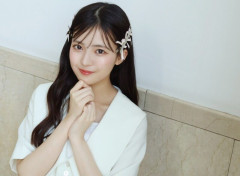＜乃木坂46瀬戸口心月＞「天使すぎる」「最高キュート」美容連載で透明感爆上げ　“デコだし”に「生え際までかわいい」の声