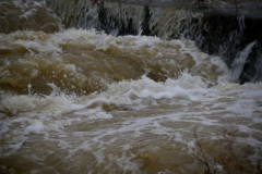 千葉豪雨の原因は…「モンスーンジャイア」と高気圧からの暖気、寒冷渦の冷気が衝突し積乱雲が次々発生