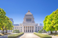 政府「ガキにSNSは早いやろ」SNS年齢制限法案提出検討