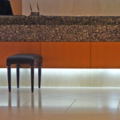 ビジネスホテルのフロントやってる女やけど質問ある？【夜勤・クレーム】