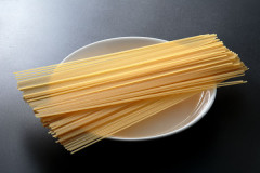 「国民の主食はパスタになったんだあああ米はオワコン！！！ぎゃおおおおおん！！」←これ本気で言ってる奴結構いるよな
