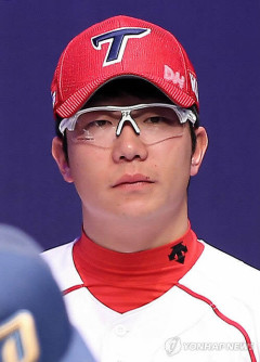 韓国人「KIAヤン・ヒョンジョン選手の家族を数ヶ月ストーキングした50代男性が逮捕」→「駐車問題は両方の話を聞くべき」