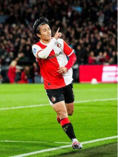 【悲報】上田綺世、今季初ゴールの1G1Aもフェイエノールトは2－2ドロー