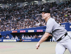 元所属選手にブーイングするファンｗｗｗｗｗｗｗｗｗｗｗｗ