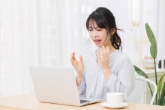 【衝撃】ギャル芸人さん「ロケ中だけど人妻カミングアウトしたろｗｗｗｗｗｗｗｗｗｗ」⇒！