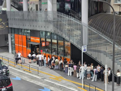 【悲報】麻辣湯店、9割まんさんしか並んでない