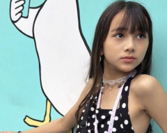 【画像】11歳JSさん、自慢の広背筋と前鋸筋を見せつける