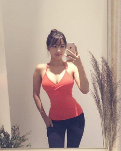【画像】ジムにセクシー美女が入会ｗｗｗｗｗ