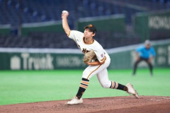 【朗報】14歳で最速145キロ、両投げ投手がガチで現れるｗｗｗ