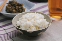 米←これ冷静に考えたら生活に全く必須じゃない「嗜好品」だよな
