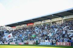 【朗報】Jリーグ、開幕2節で95万人超！第2節も最多入場者数を更新