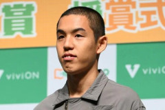 【悲報】「四千頭身」都築拓紀メンバー、逝く