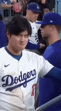 【海外の反応】大谷翔平が28・29号弾を含む4安打と大爆発！「これでも過去6年で最低水準ｗ」「ディアス＆タッカーが壊れた…」