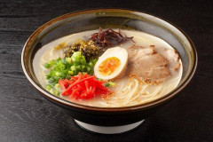 【悲報】日本「ラーメン！」中国「担担麺！」韓国「冷麺！」タイ「パッタイ！」ベトナム「フォー！」
