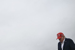 【海外の反応】「マジで狂ってる」トランプ大統領がイラン問題で韓国からの支援がないことを理由に合同軍事演習を縮小すると表明