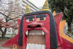 【戦慄】東京のオニ公園で『恐ろしい事件』が発生してしまう！！！！！