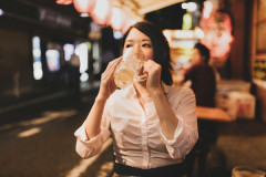 【悲報】X女さん「居酒屋で5杯しか飲んでないのに8杯請求された！！」→お店「お問い合わせが殺到しているのでご説明します」⇒結果！！！