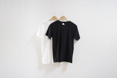 いつのまにか無地のシャツばっか買うようになってしまった