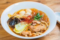 【画像】麻辣湯(マーラータン)、いくらなんでも増えすぎる。全盛期タピオカよりも増えてる