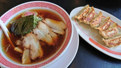 町中華に来たワイ「うわぁ～！どれも美味そうやなぁー！よっしゃ！」
