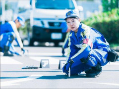 【悲報】警視庁さん、ライン超えの外交官ナンバーをスルーして一般車両を捕まえてしまうｗｗｗｗｗｗｗｗｗｗ