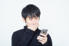 【悲報】ワイ、元父親からキモいメッセージの誤爆をされガチでメンタルが死ぬ