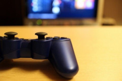 【悲報】ワイ、攻略サイトを見ながらじゃないとゲームができない