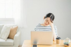 【画像】美人すぎる婚活女性さん「相手に求める年収は5000万円以上」